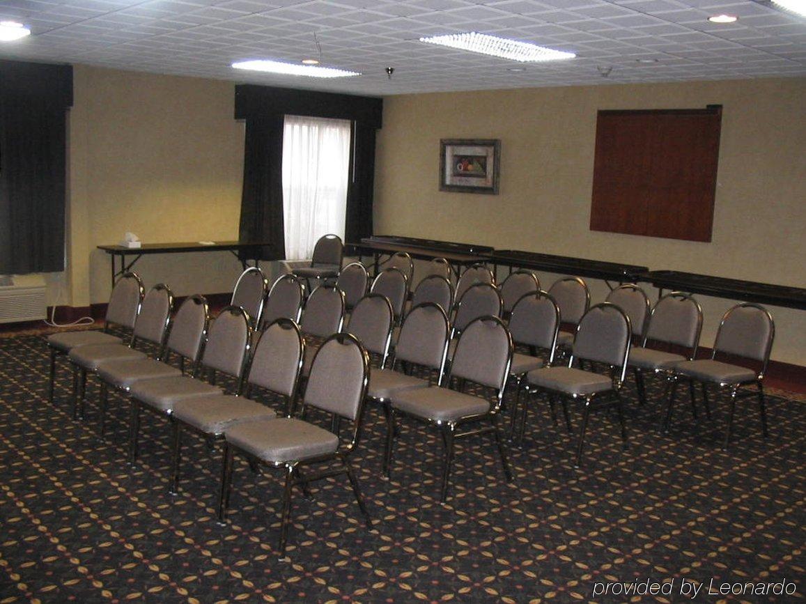 Holiday Inn Express Hotel & Suites Laurinburg By Ihg Eksteriør billede