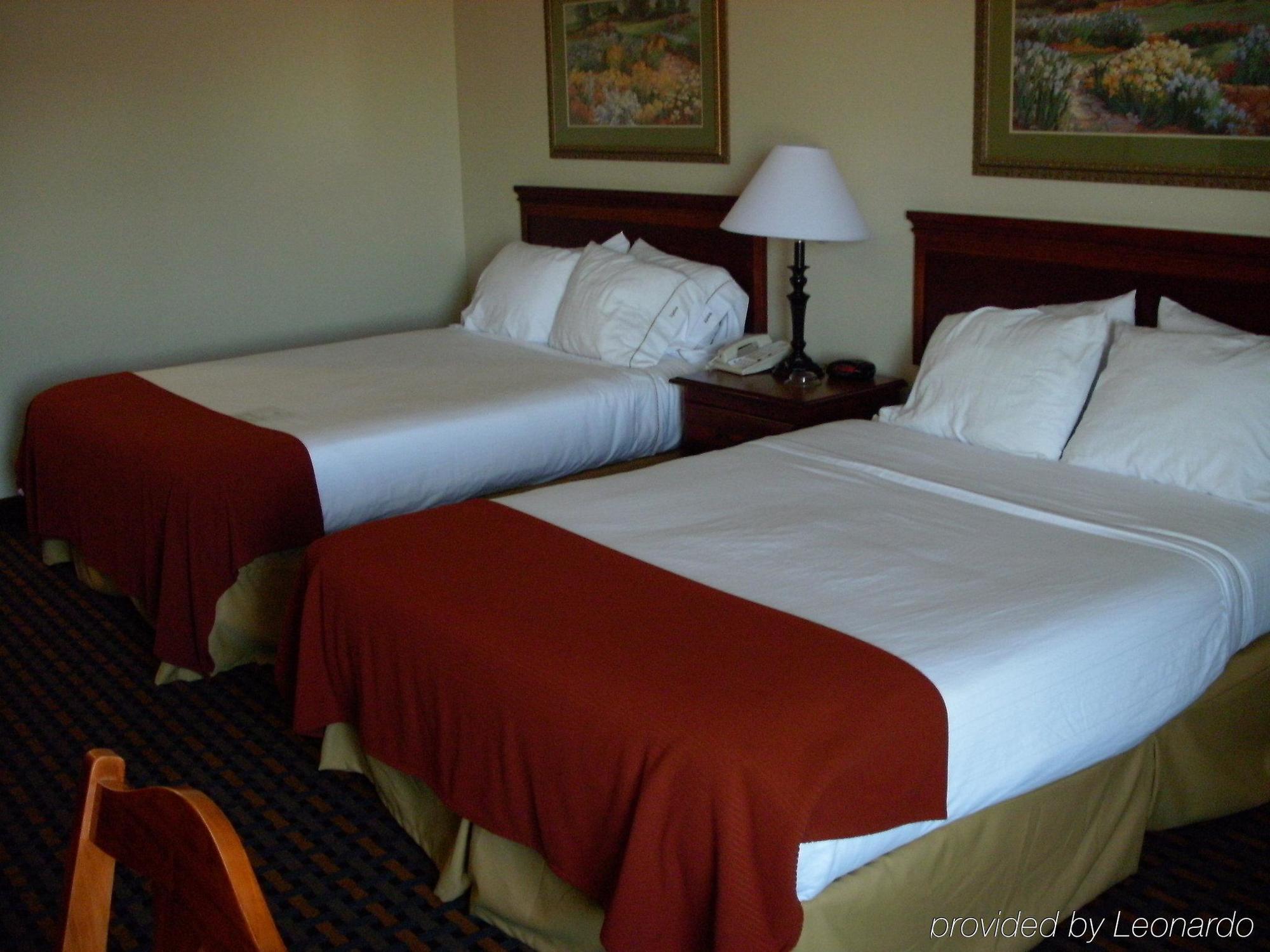 Holiday Inn Express Hotel & Suites Laurinburg By Ihg Værelse billede