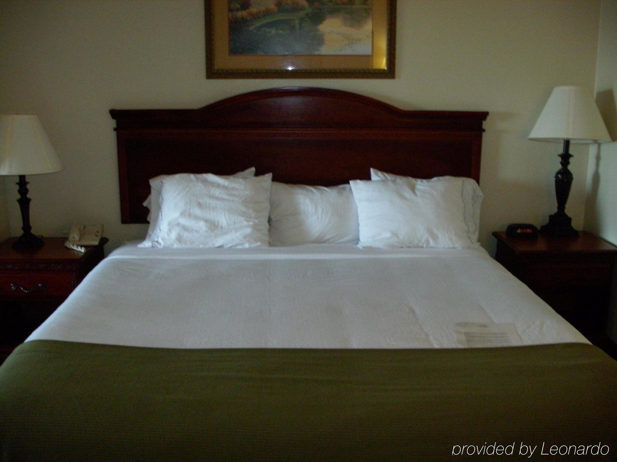 Holiday Inn Express Hotel & Suites Laurinburg By Ihg Værelse billede