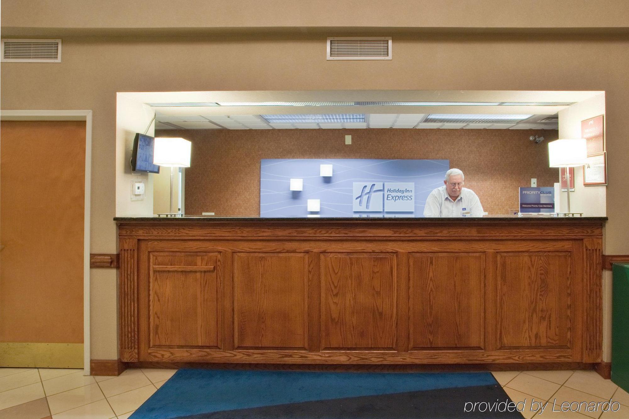 Holiday Inn Express Hotel & Suites Laurinburg By Ihg Interiør billede